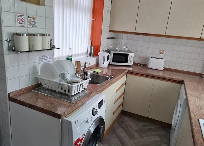 Relaxed Double Bed With Private Bathroom, Parking, Wifi And Garden. Accommodatie bij particulieren