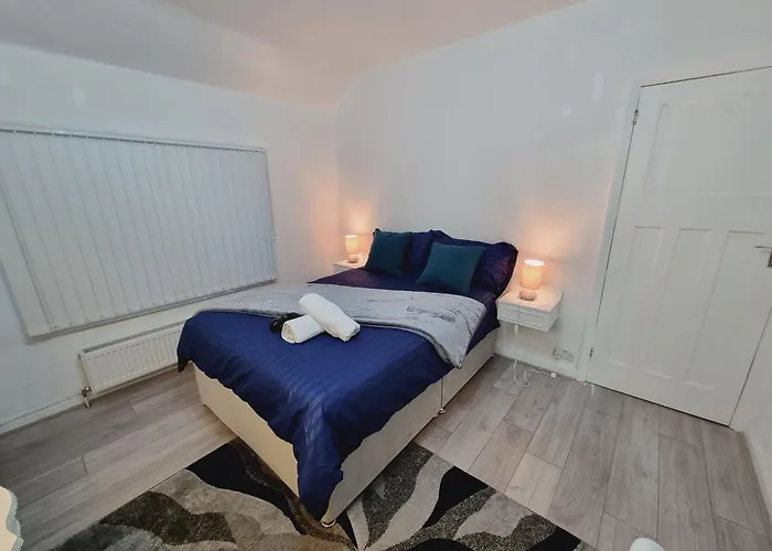 Relaxed Double Bed With Private Bathroom, Parking, Wifi And Garden. Accommodatie bij particulieren